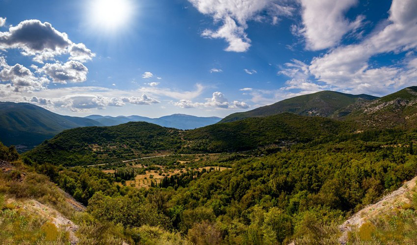 13 ethnikos drymos ainou