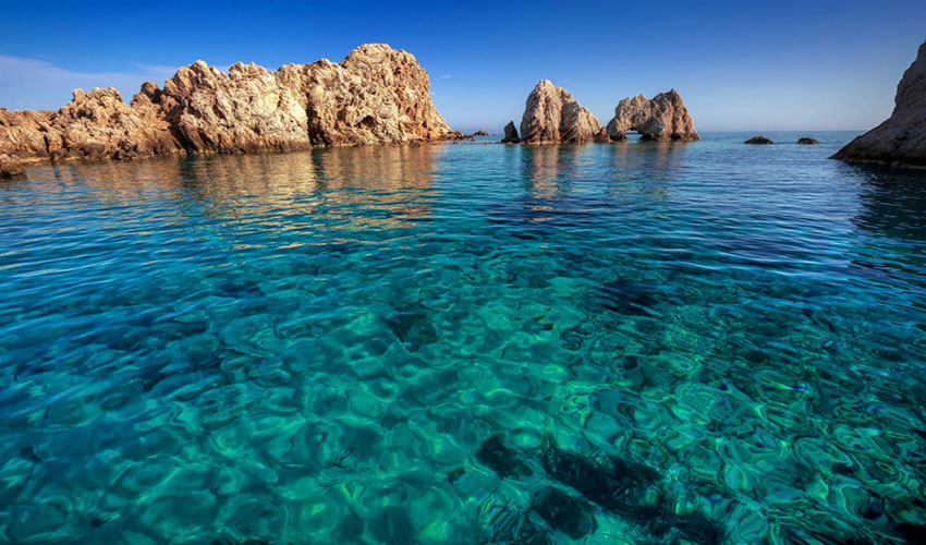 Αντίπαρος